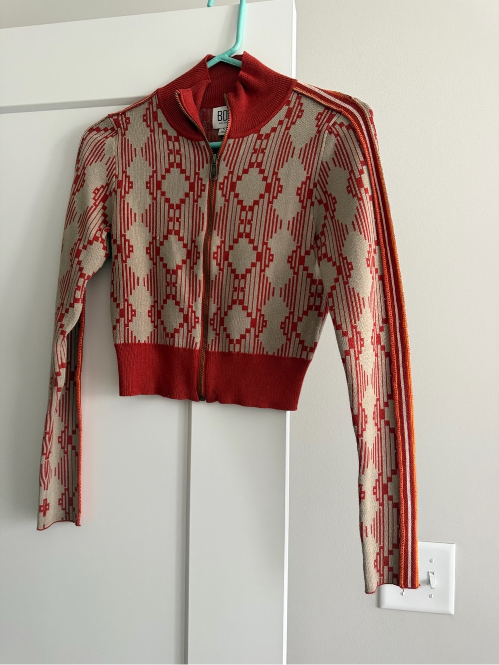 BDG Red & Beige Geometric Zip Cropped Knit